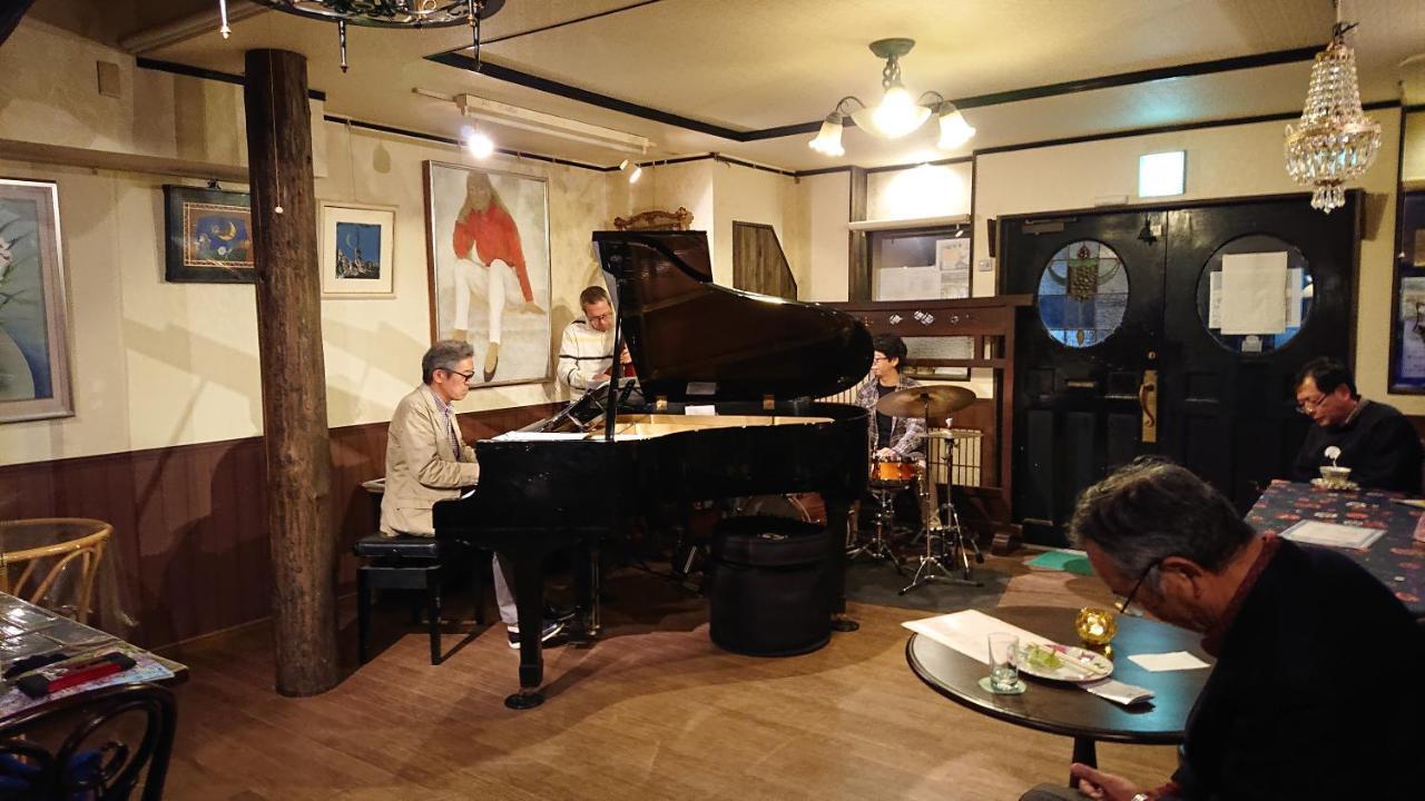 Готель Live Cafe Hisui No Umi Itoigawa Екстер'єр фото